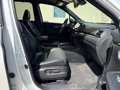 Used 2021 Honda Passport EX-L image 4