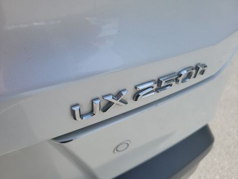 Used 2023 Lexus UX 250h FWD w/ Accessory Package (Z1) image 8