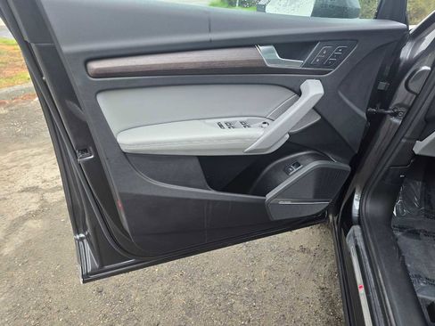 Used 2023 Audi Q5 2.0T Premium Plus w/ Premium Plus Package image 23