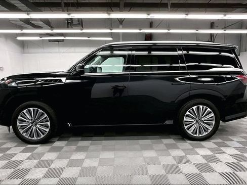 Used 2025 INFINITI QX80 Sensory AWD/4WD image 14