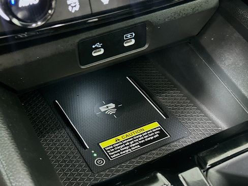 Used 2025 Honda Accord Sport image 25
