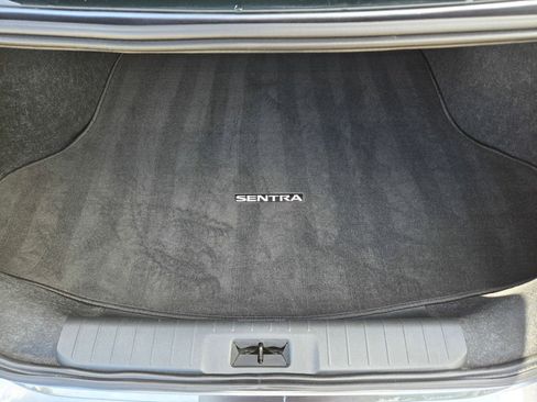 Used 2025 Nissan Sentra S FWD image 12