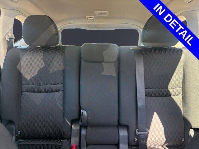 Used 2020 Nissan Rogue SV FWD image 14