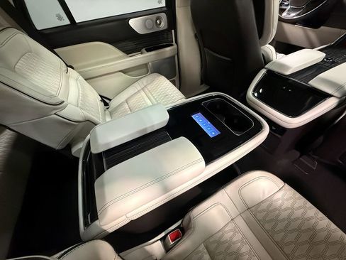Used 2024 Lincoln Navigator Black Label AWD/4WD image 72