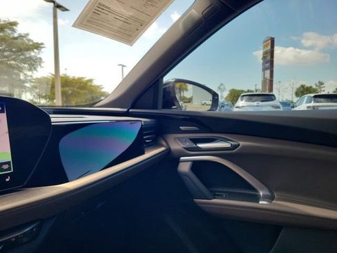 Certified 2025 Audi Q5 Premium Plus w/ Premium Plus image 27