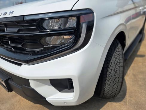 New 2026 Ford Expedition Active RWD image 35