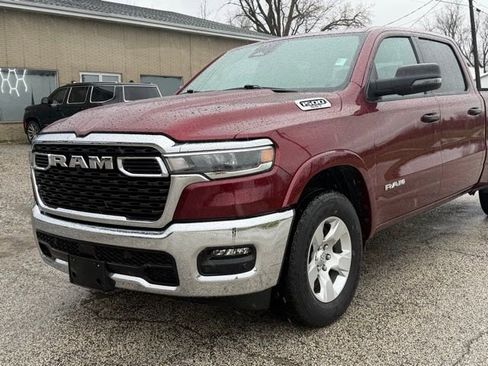 Used 2025 RAM 1500 Big Horn AWD/4WD image 7