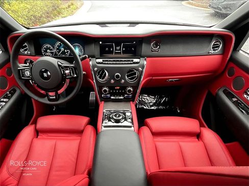 Certified 2022 Rolls-Royce Cullinan image 14