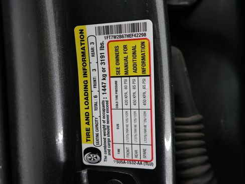 Used 2017 Ford F250 XLT w/ XLT Premium Package AWD/4WD image 57