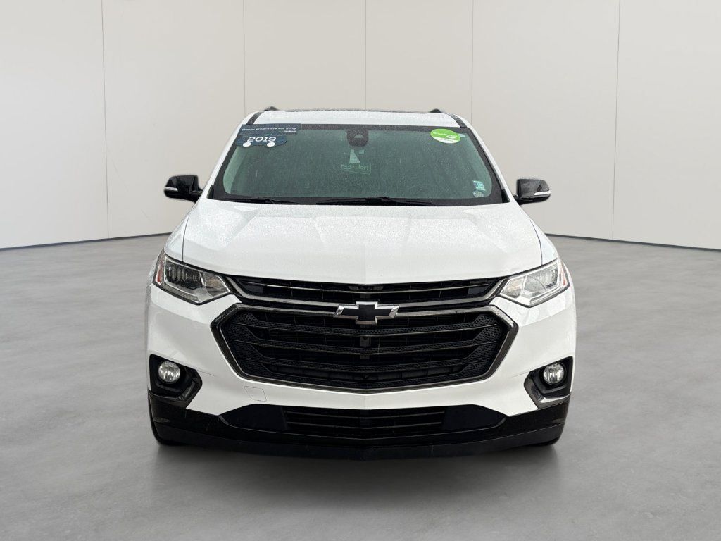 Used 2019 Chevrolet Traverse Premier w/ Redline Edition FWD image 5