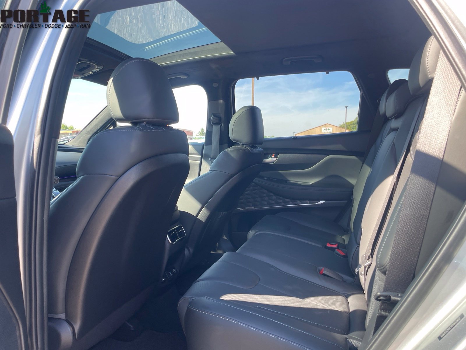 Used 2023 Hyundai Santa Fe Calligraphy AWD/4WD image 27