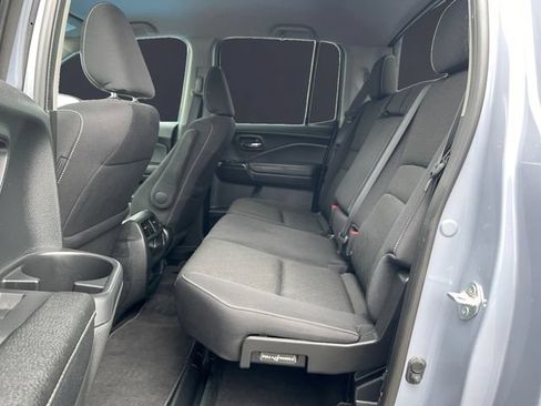 Used 2023 Honda Ridgeline Sport image 13