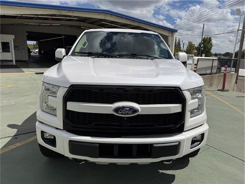 Used 2016 Ford F150 Lariat w/ Equipment Group 502A Luxury AWD/4WD image 3