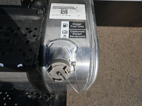 New 2026 Ford F750 2WD SuperCab Super Duty image 16