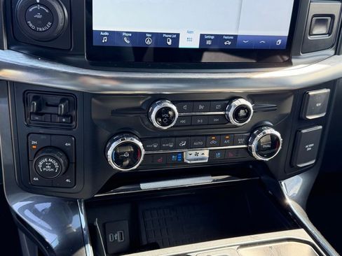Used 2022 Ford F150 Lariat AWD/4WD image 25