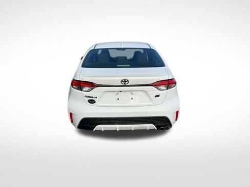 Used 2022 Toyota Corolla SE image 6