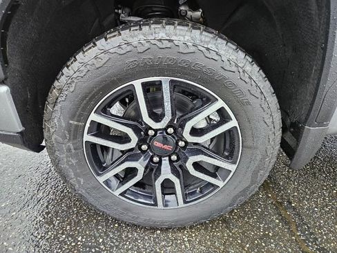 New 2026 GMC Sierra 1500 AT4 w/ Technology Package AWD/4WD image 8