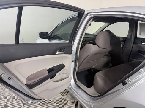 Used 2012 Honda Accord LX image 11