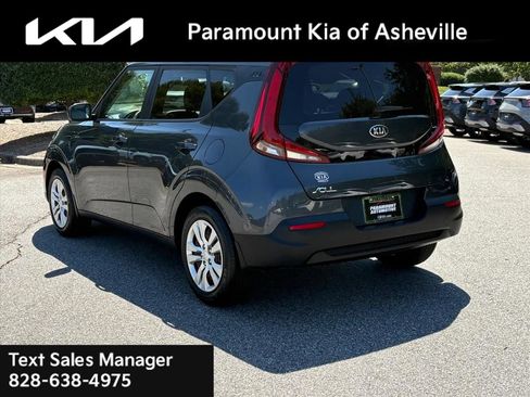 Used 2020 Kia Soul LX FWD image 4