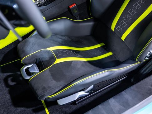 Used 2024 Lamborghini Huracan Tecnica RWD image 42
