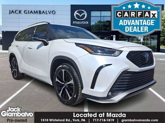 Used 2022 Toyota Highlander XSE FWD video 1