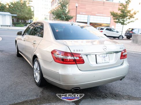 Used 2012 Mercedes-Benz E 350 4MATIC Sedan image 5