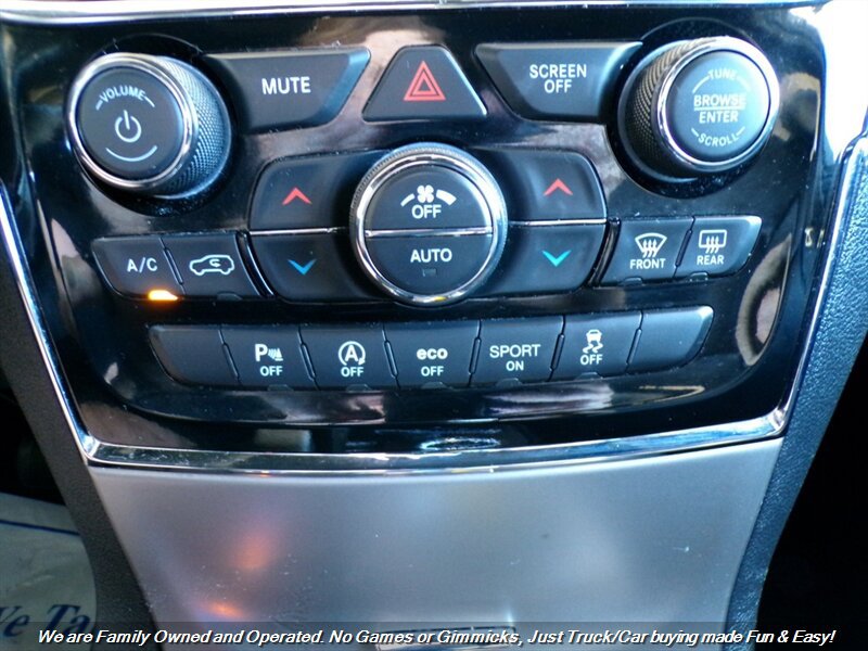 Used 2019 Jeep Grand Cherokee Limited AWD/4WD image 38