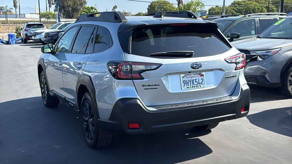 Certified 2024 Subaru Outback Onyx Edition AWD/4WD image 4