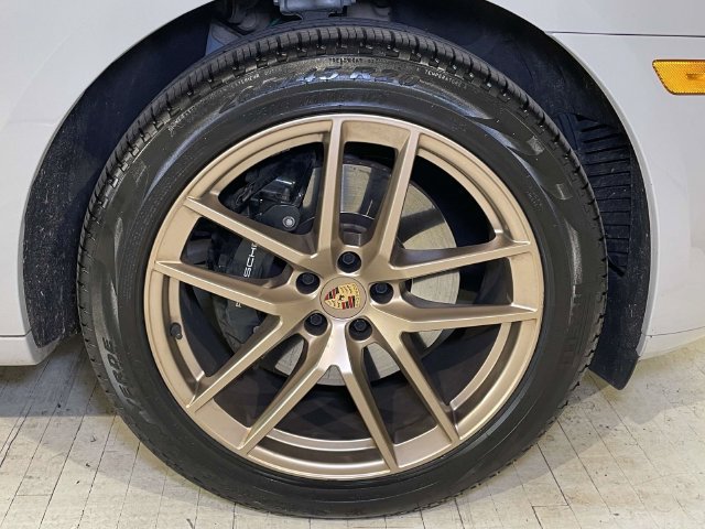 Certified 2023 Porsche Macan S AWD/4WD image 11