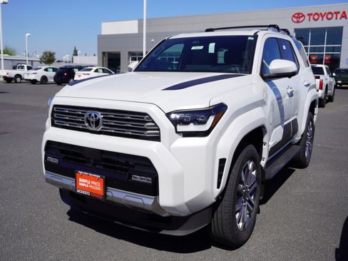 New 2026 Toyota 4Runner Limited image 8