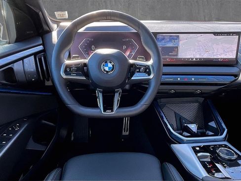 Used 2025 BMW X3 xDrive30i image 8