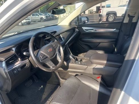 Used 2019 Cadillac XT5 Premium Luxury AWD/4WD image 10