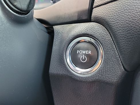 Certified 2025 Toyota RAV4 XLE AWD/4WD image 24