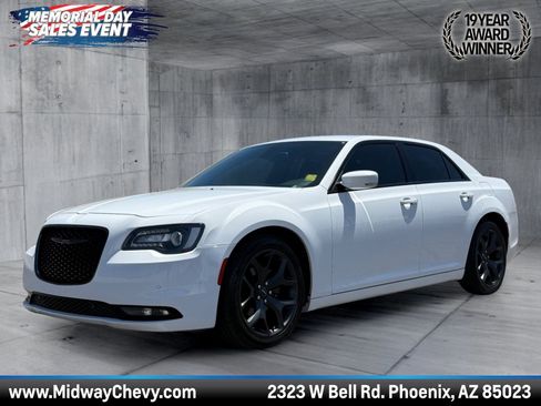 Used 2021 Chrysler 300 S RWD image 1