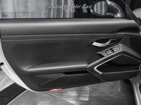 Used 2019 Porsche 911 Carrera T RWD image 31