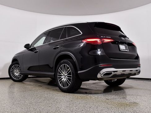 Certified 2025 Mercedes-Benz GLC 300 image 14