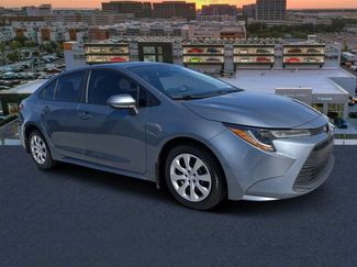 Used 2025 Toyota Corolla LE FWD video 1
