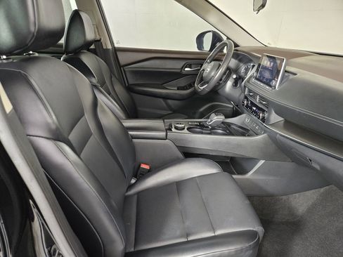 Used 2023 Nissan Rogue SV w/ SV Premium B Package AWD/4WD image 45