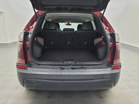 Used 2019 Jeep Cherokee Latitude Plus image 29