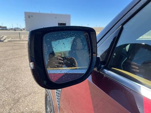 New 2025 Nissan Armada SL w/ Captain's Chari Seat Package image 10