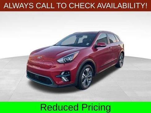 Used 2021 Kia Niro EX Premium w/ Cold Weather Package image 3