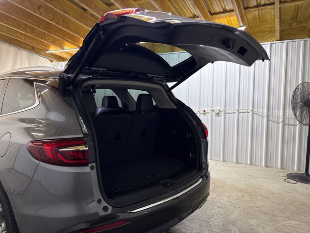 Used 2019 Buick Enclave Avenir w/ Avenir Technology Package AWD/4WD image 9