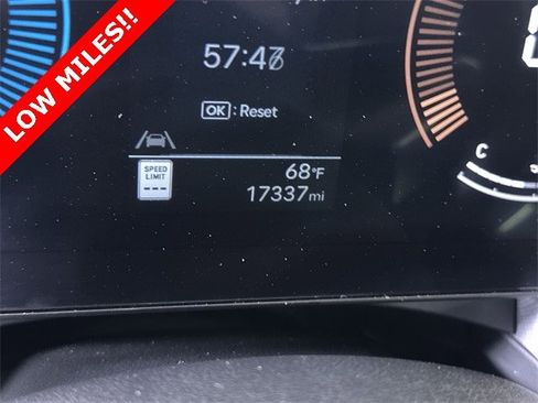 Used 2025 Hyundai Sonata SEL image 12