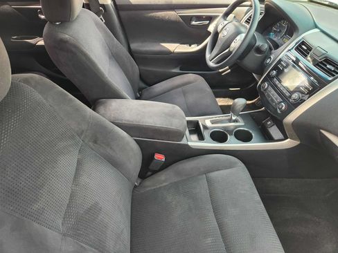 Used 2015 Nissan Altima 2.5 S w/ Power Driver Seat Package FWD image 14