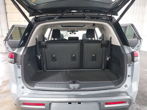 New 2026 Nissan Pathfinder Platinum w/ Cargo Package AWD/4WD image 13