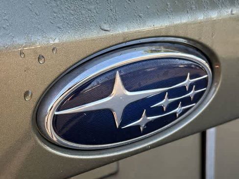Used 2020 Subaru Outback Limited w/ Popular Package #2 AWD/4WD image 9