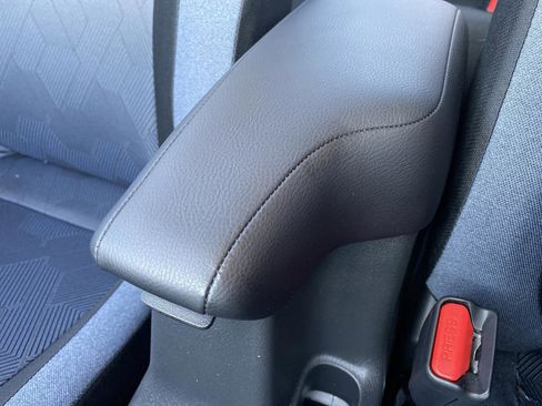 New 2025 Nissan Versa SV w/ Trunk Package image 17