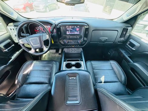 Used 2016 GMC Sierra 2500 Denali w/ Duramax Plus Package AWD/4WD image 14