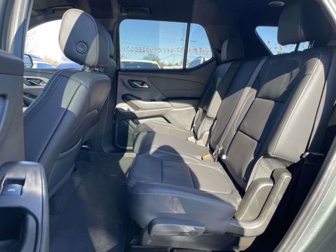 Certified 2023 Chevrolet Traverse LT image 11