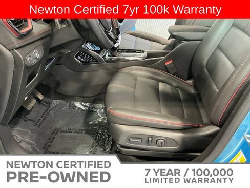 Used 2025 Chevrolet TrailBlazer RS w/ Convenience Package FWD image 16